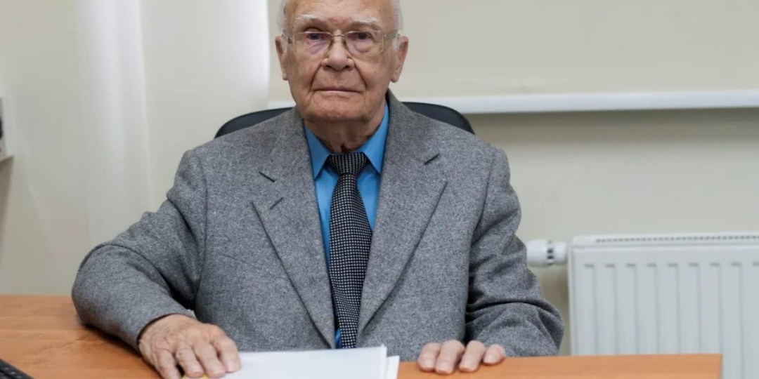 Гепатолог показал снимки 30-летних. У 50% – жировой гепатоз, будто они 20 лет пили без продыху. Но печень можно спасти, исключив 1 продукт