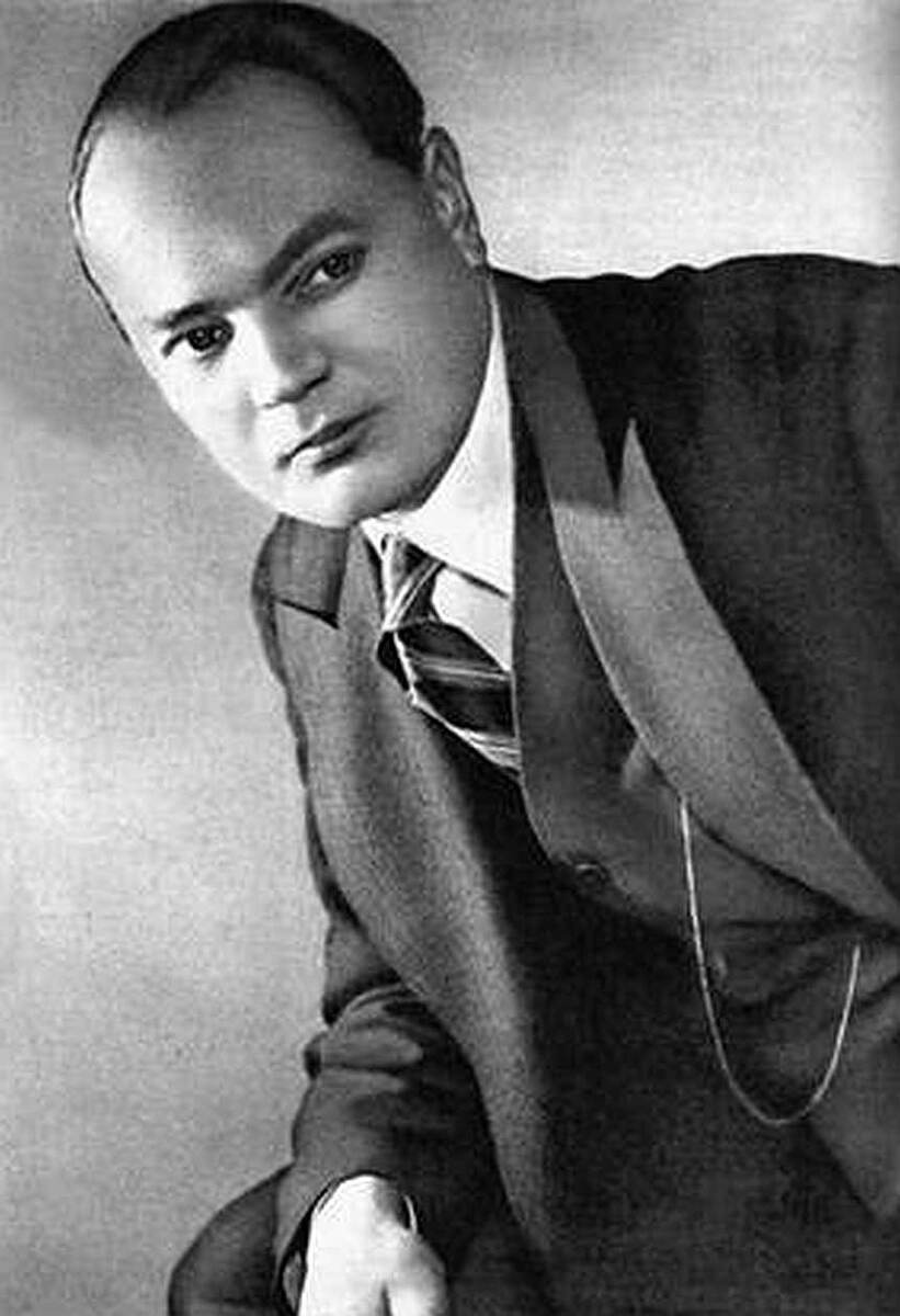 Николай Павлович Хмелев