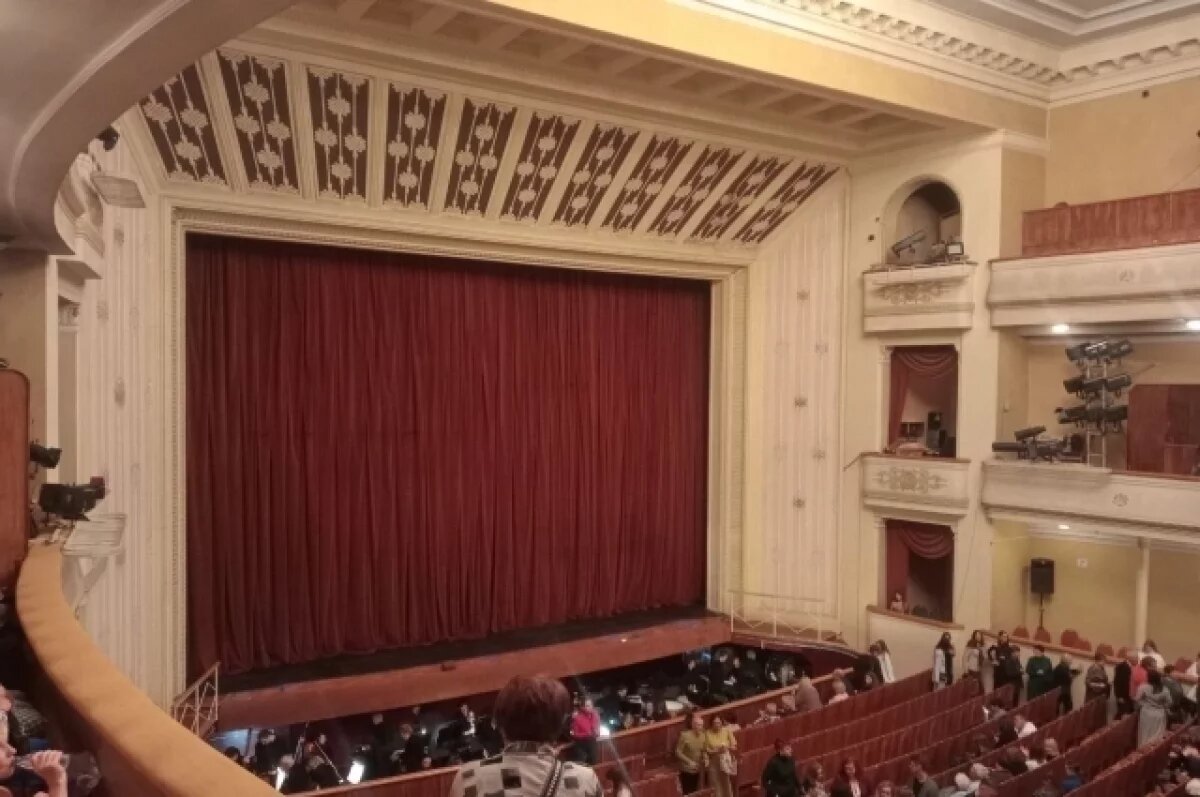    Афиша Ночи искусств.