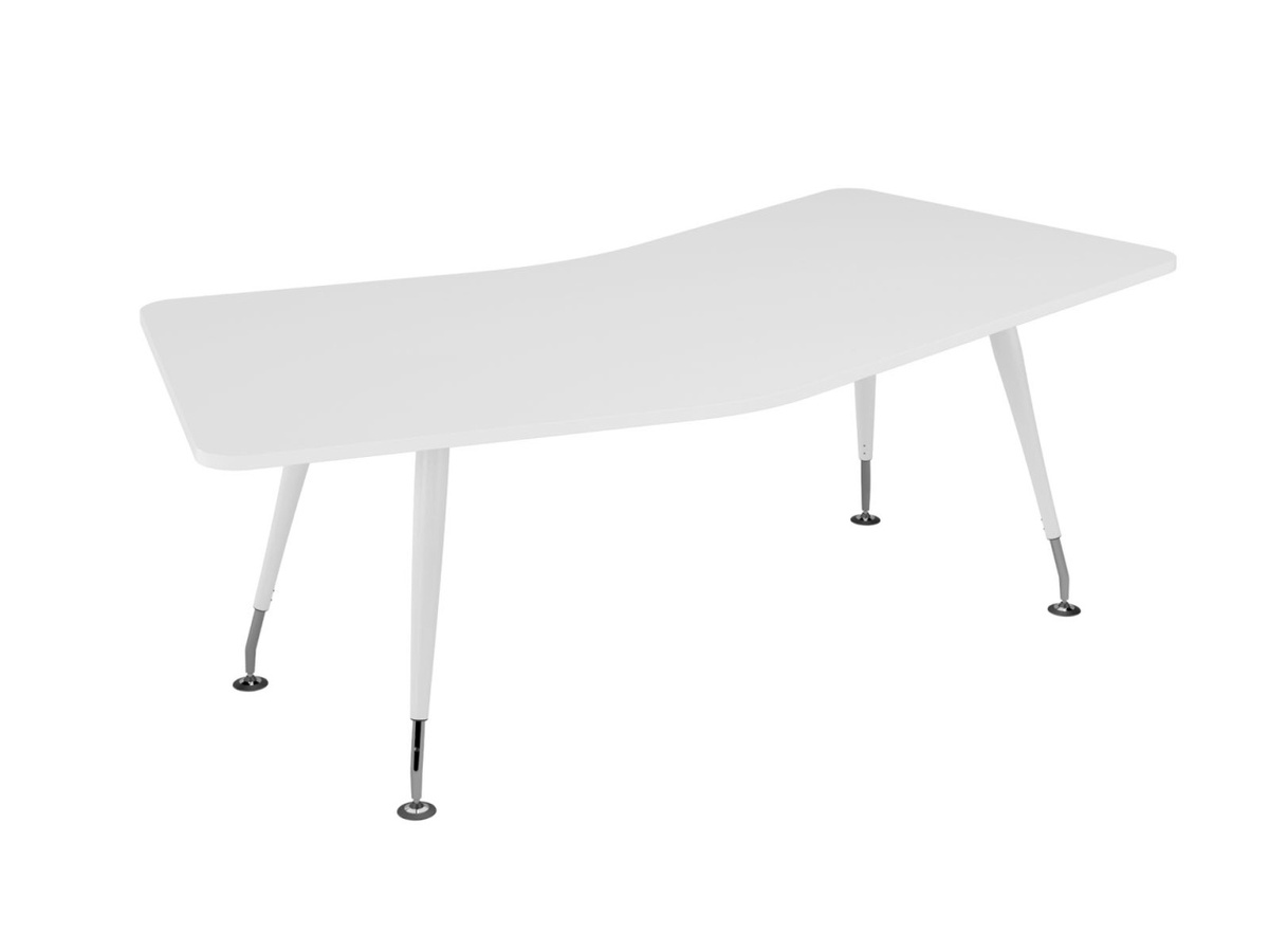 Товары коллекций Flash и Emporio.