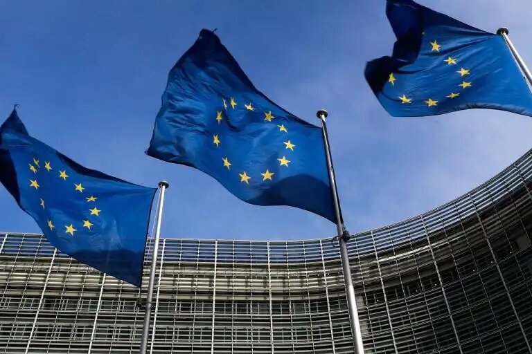    Открытый источник