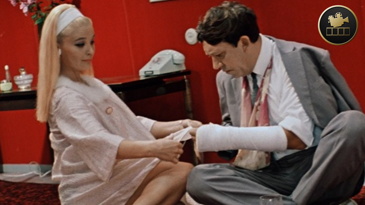 GoldКино. Тест: угадай советский фильм по платью героини