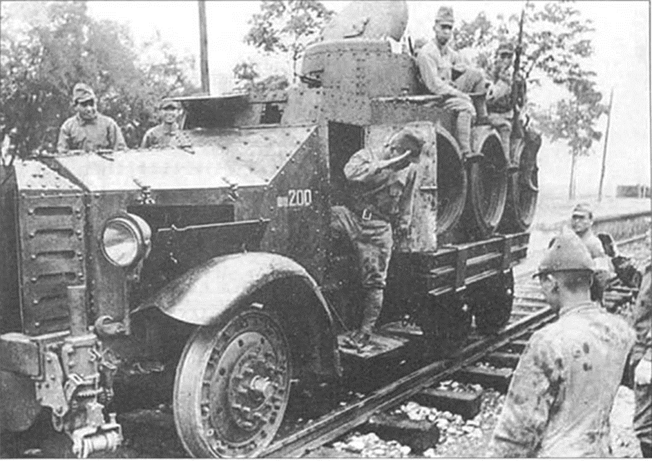 Бронеавтомобиль дрезина 2593 -Сумида- обеспечивала проведение ремонтно-воссгановитепьньных работ на поврежденном участке железнодорожного полотна. Китай 1933. Из открытых источников