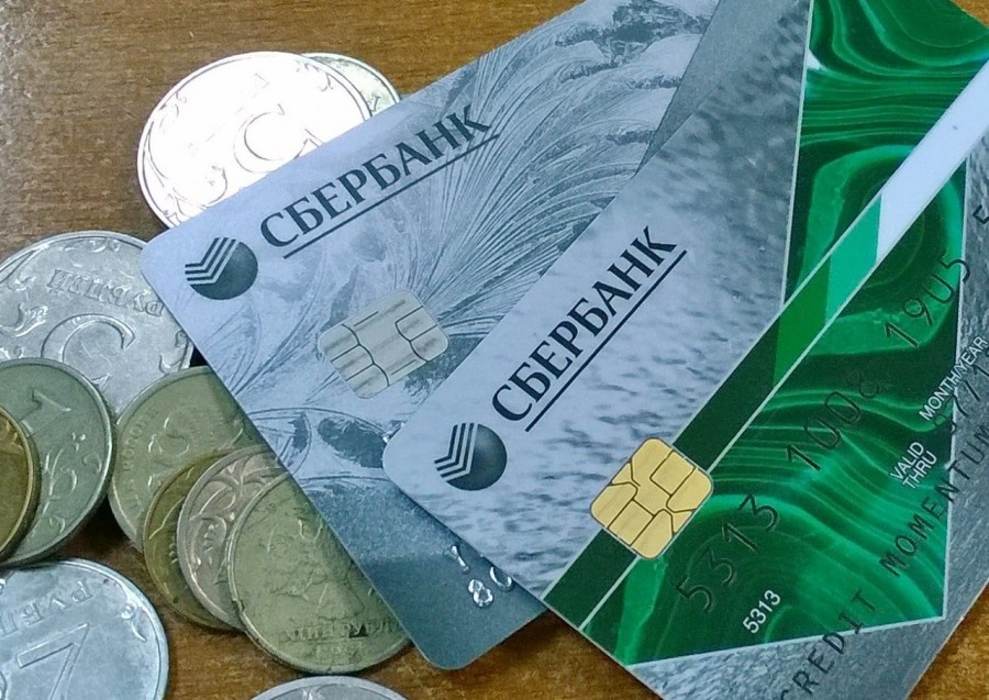 Для тех, кто получает пенсии на карту Сбербанка, вводятся изменения: разбираем новые возможности и бонусы 