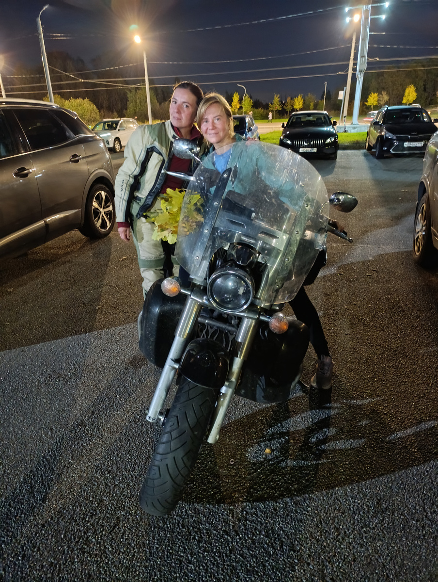 с беговой подругой сразу после тренировки