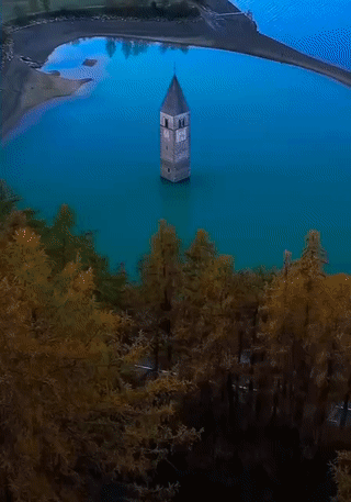 Озеро Резия — это не просто туристическая достопримечательность, это символ памяти и извечной борьбы между прогрессом и природой