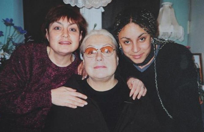 Лидия Федосеева с дочерью Анастасией и внучкой Лаурой