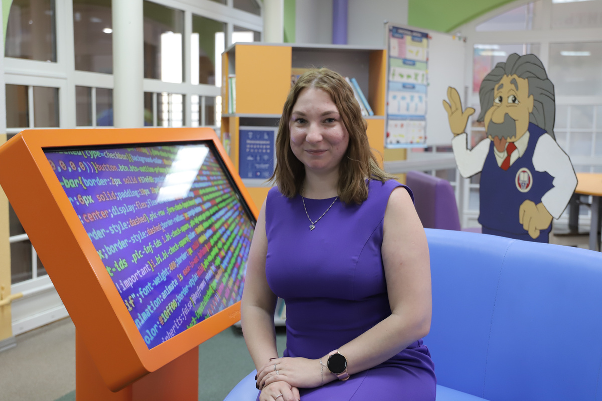 Анна Вертинская, учитель информатики лицея №165 Нижнего Новгорода 