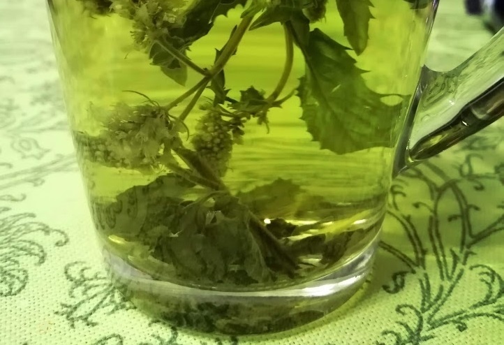    Согревающие напитки играют важную роль в поддержании тепла и комфорта в такие дни