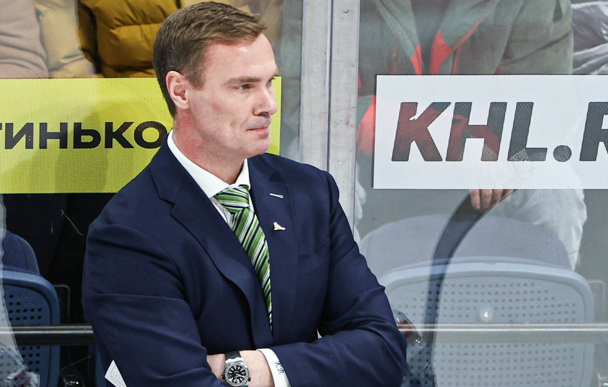    Главный тренер "Салавата Юлаева" Виктор Козлов  Михаил Терещенко/ТАСС