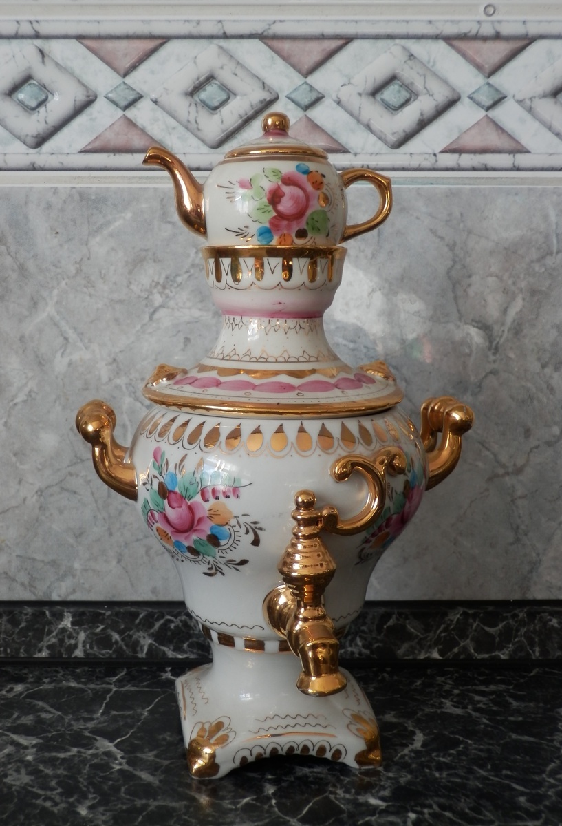 Вот он красавец самовар! Чудо изделие!