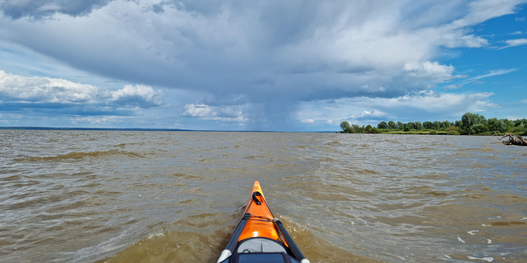 Змеиный солярий, родео на волнах и остров-сокровище. День шестьдесят пятый. 🐍