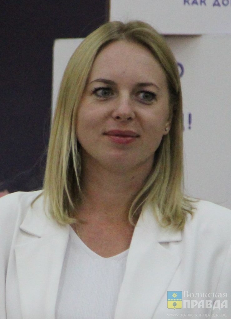 Валентина Чурекова📷    Беляши с человечиной и хутор Страхов: в канун Хэллоуина и Велесовой ночи известные волжане рассказали о детских страхах
