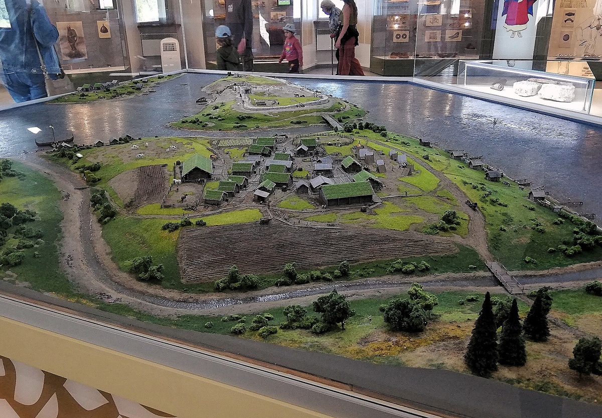 Староладожский историко-архитектурный и археологический музей-заповедник. AuthorАлександровы АГ. Attribution-Share Alike 4.0 International