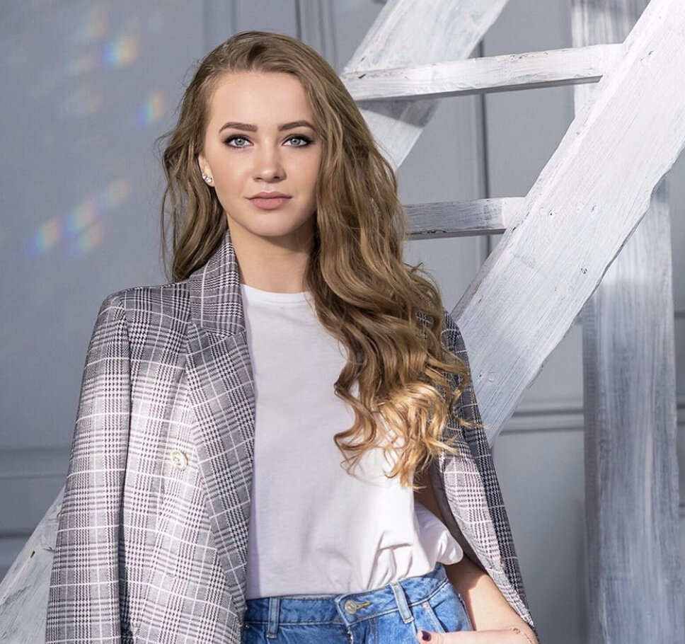     Дарья Дубова