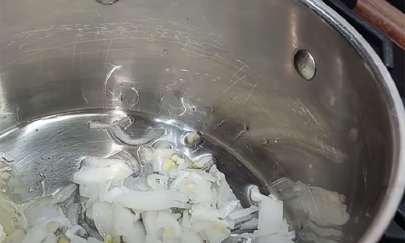 Суп-рагу Болоньезе: насыщенный ужин за полчаса