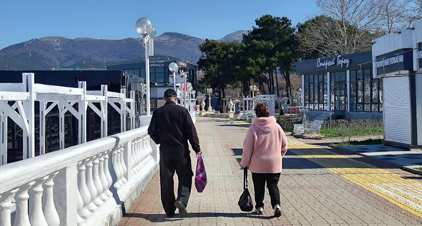    Это делают только дураки: 4 привычки в поведении людей с низким интеллектом - проверьте себя