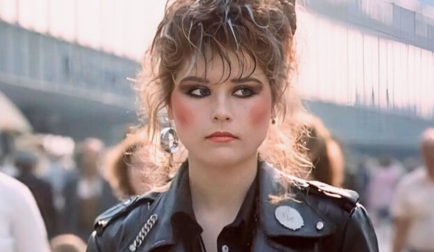 Кадр из кинофильма  "Авария дочь мента"