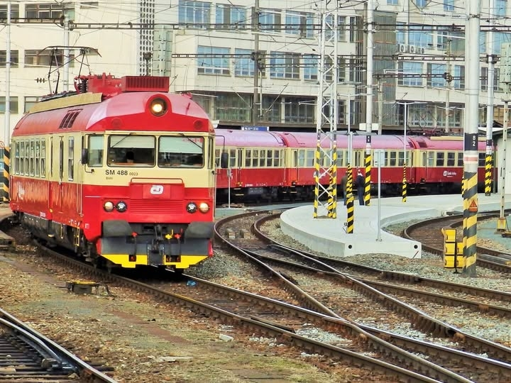 Источник "ČSD - Legendy", фото Czigler Sándo