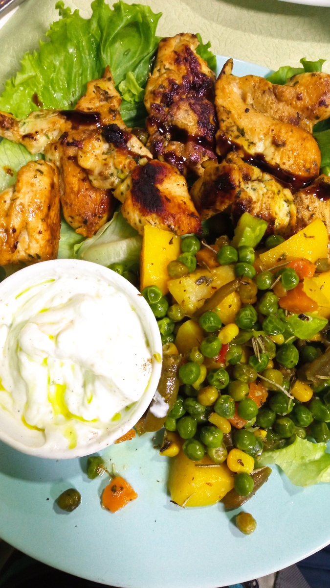 Скромный ужин