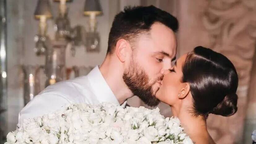 Cолистка группы «Artik & Asti» Seville поделилась новостями о своём бракосочетании с TONI