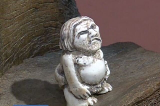 Фигурки Сиртя, которые сохранились