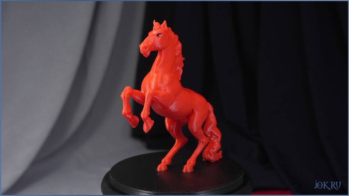 новогодний подарок 2026 красная лошадка в Joker-Studio
