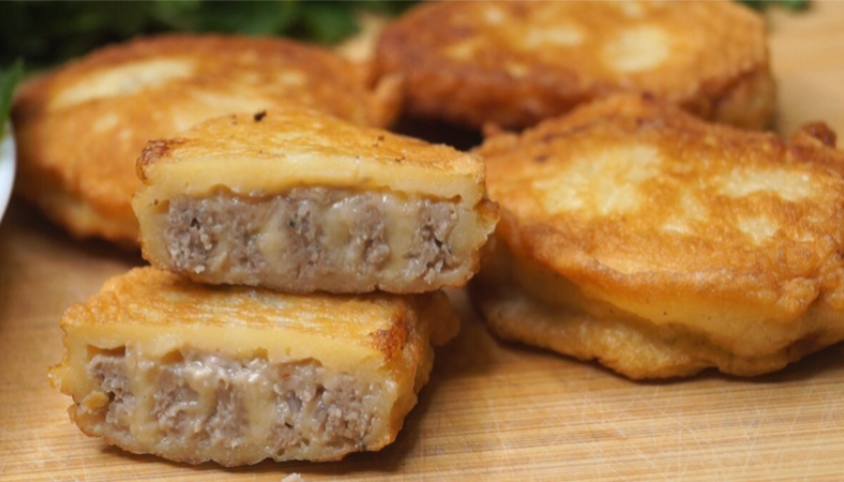 Котлеты теперь не делаю, нашла рецепт проще. Это блюдо вас удивит: (проще, чем котлеты, а вкуснее в разы).