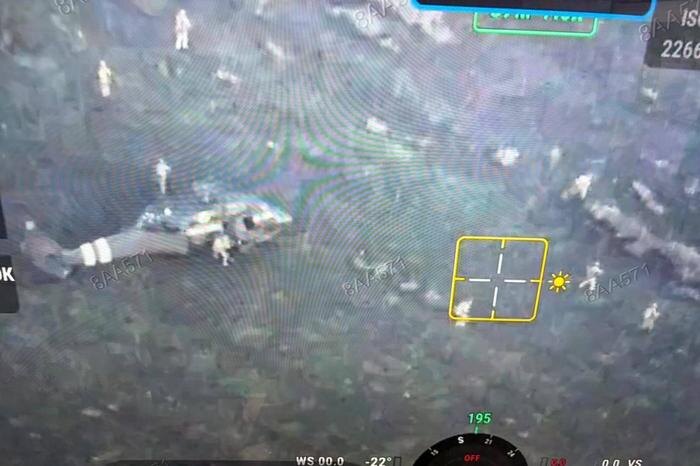 Кадры высадки спецназа ГУР МО Украины с вертолётов. Обложка © X / olliecarroll