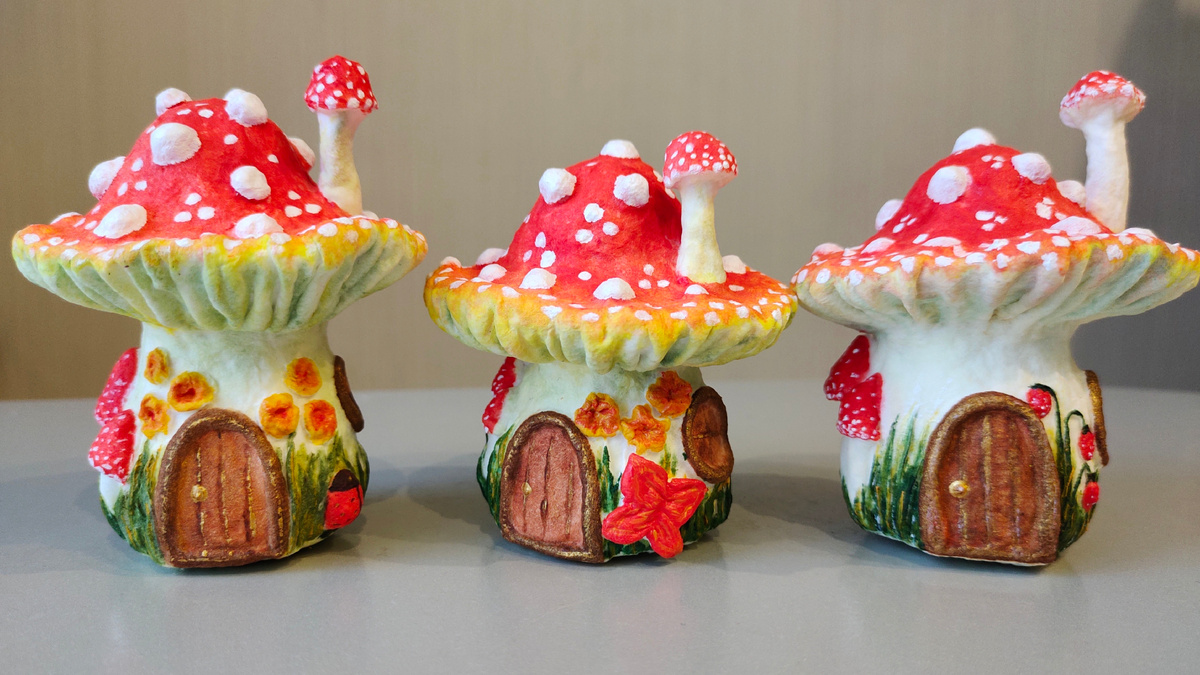 Ватная игрушка гриб, мухомор-домик