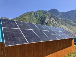 Монтаж от компании "БайкалТесла" на Алтае 