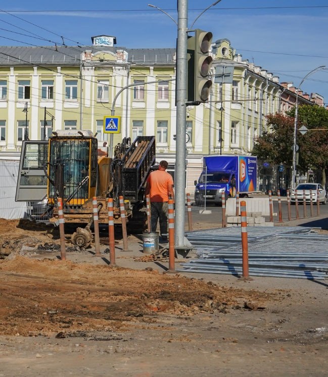 Ремонт в центре города на улице Мира в Вологде