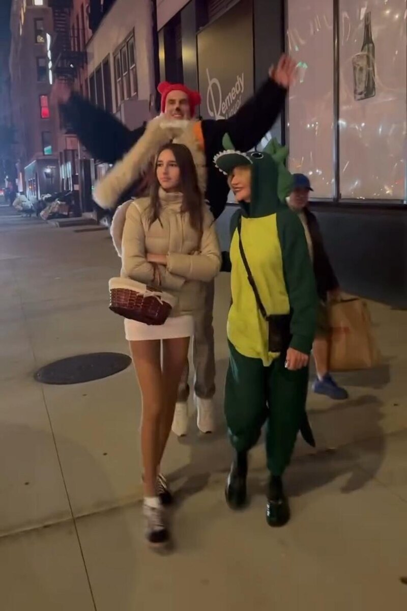    Кристина Орбакайте с семьей социальные сети