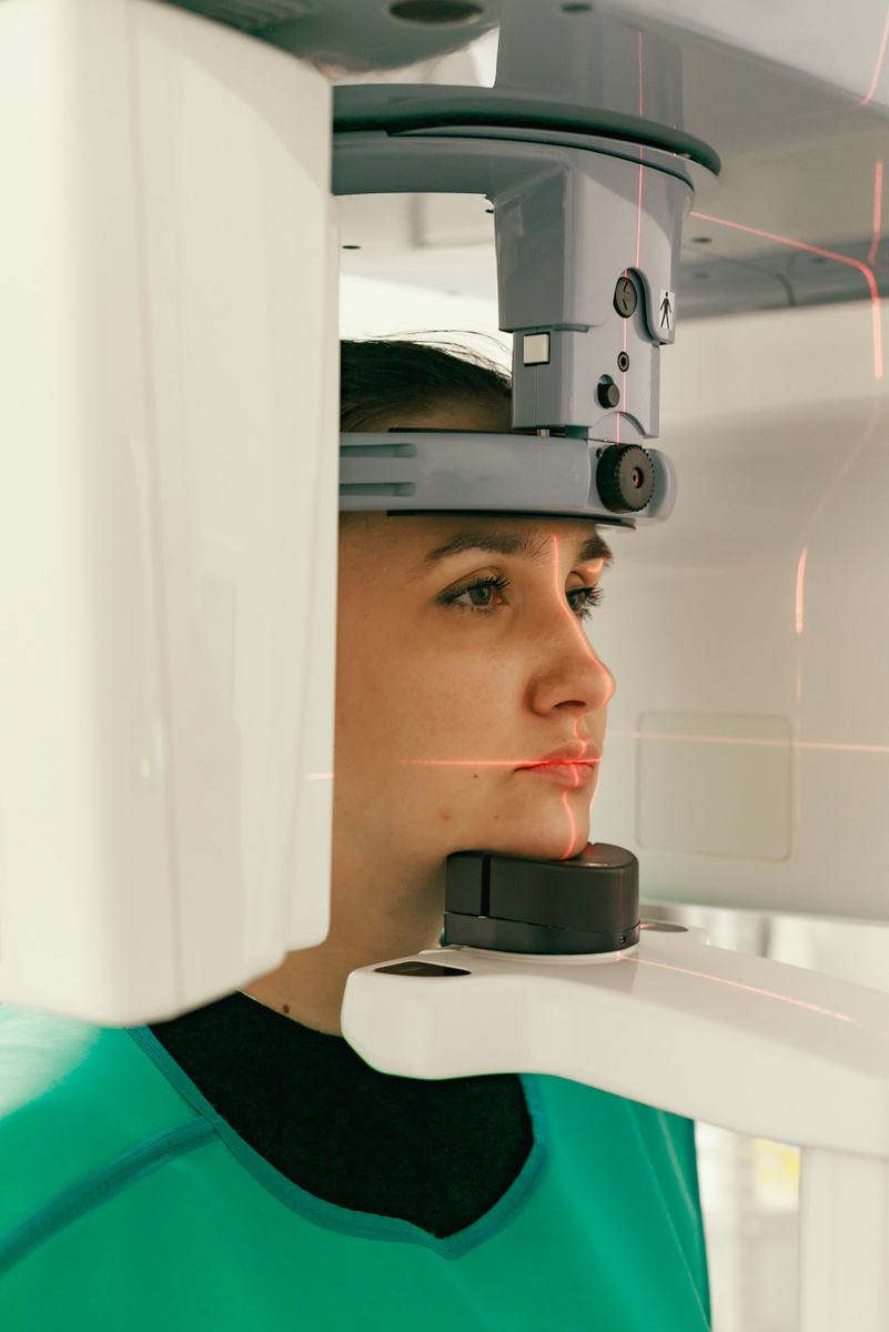 Фотография взята с сайта стоматологии Дмитрович Фэмили https://www.dmitrovich.ru/