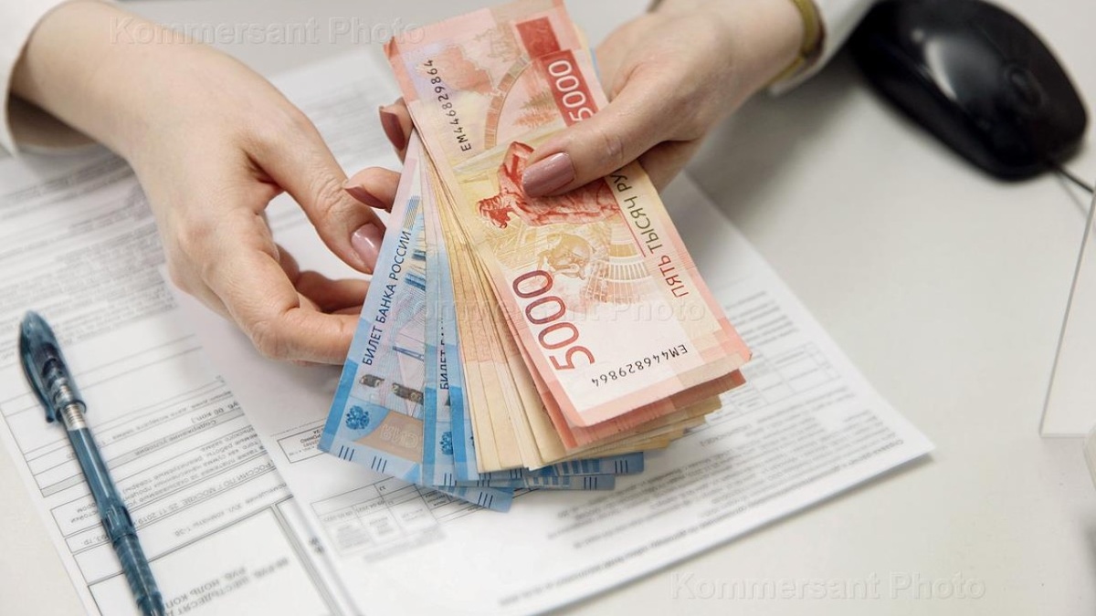    ЦБ ограничит комиссии банков при продаже кредитных страховок