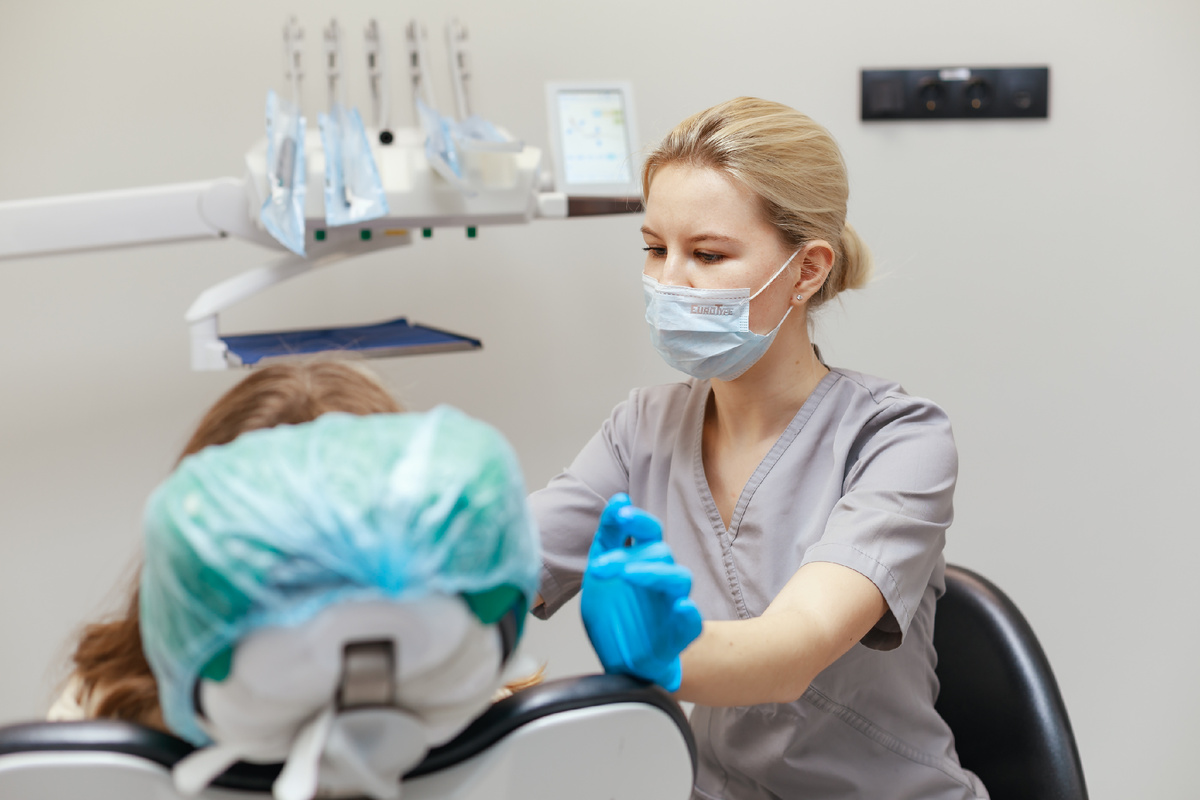 Фотография взята с сайта стоматологии Дмитрович Фэмили https://www.dmitrovich.ru/