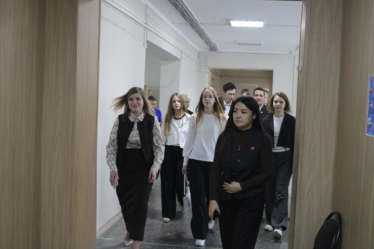 Экскурсия по администрации муниципального округа Карпинск