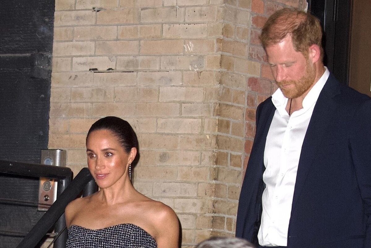    Меган и Гарри боятся, что потеряют свои титулы LEGION-MEDIA