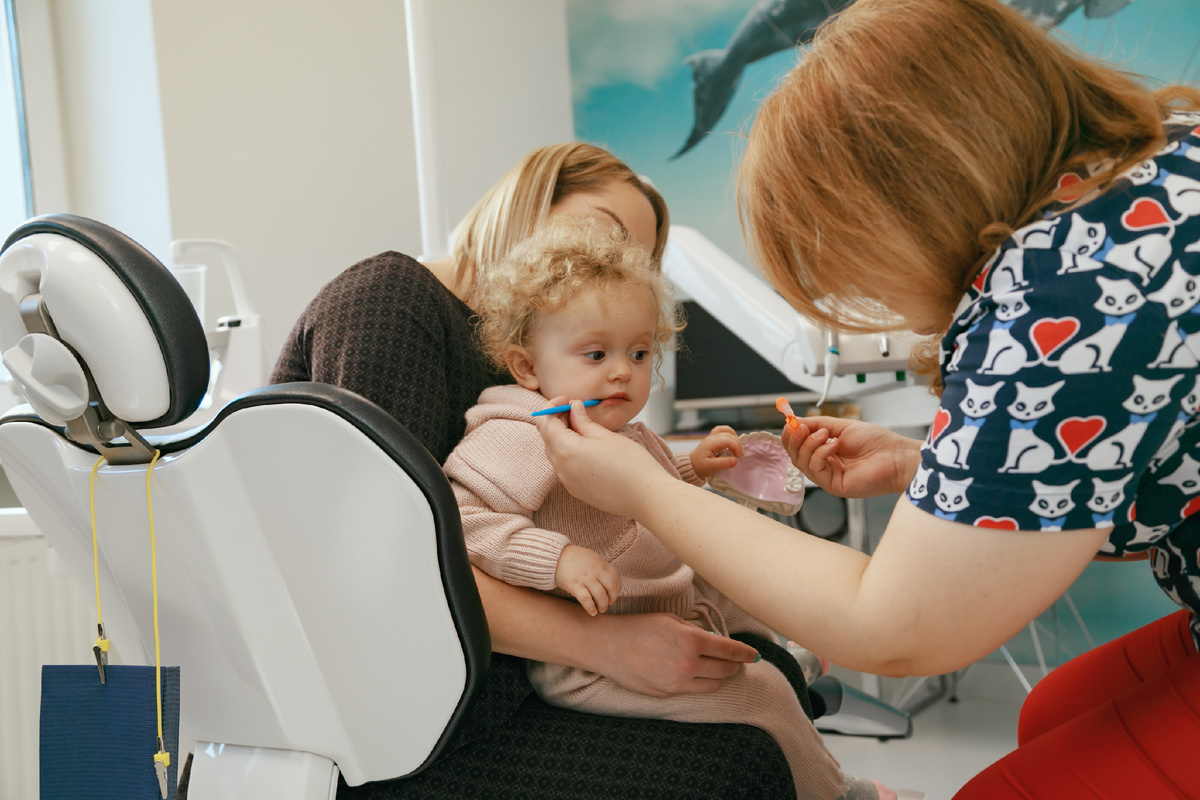 Фотография взята с сайта стоматологии Дмитрович Фэмили https://www.dmitrovich.ru/