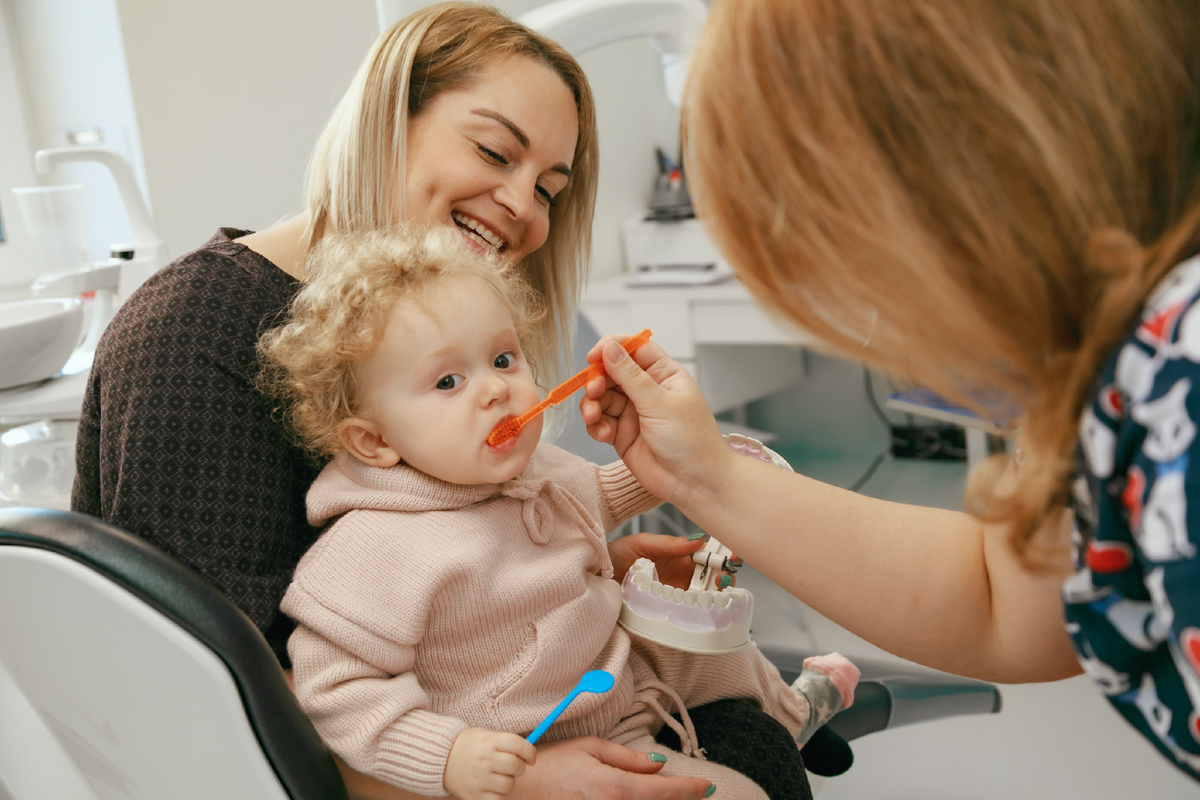 Фотография взята с сайта стоматологии Дмитрович Фэмили https://www.dmitrovich.ru/
