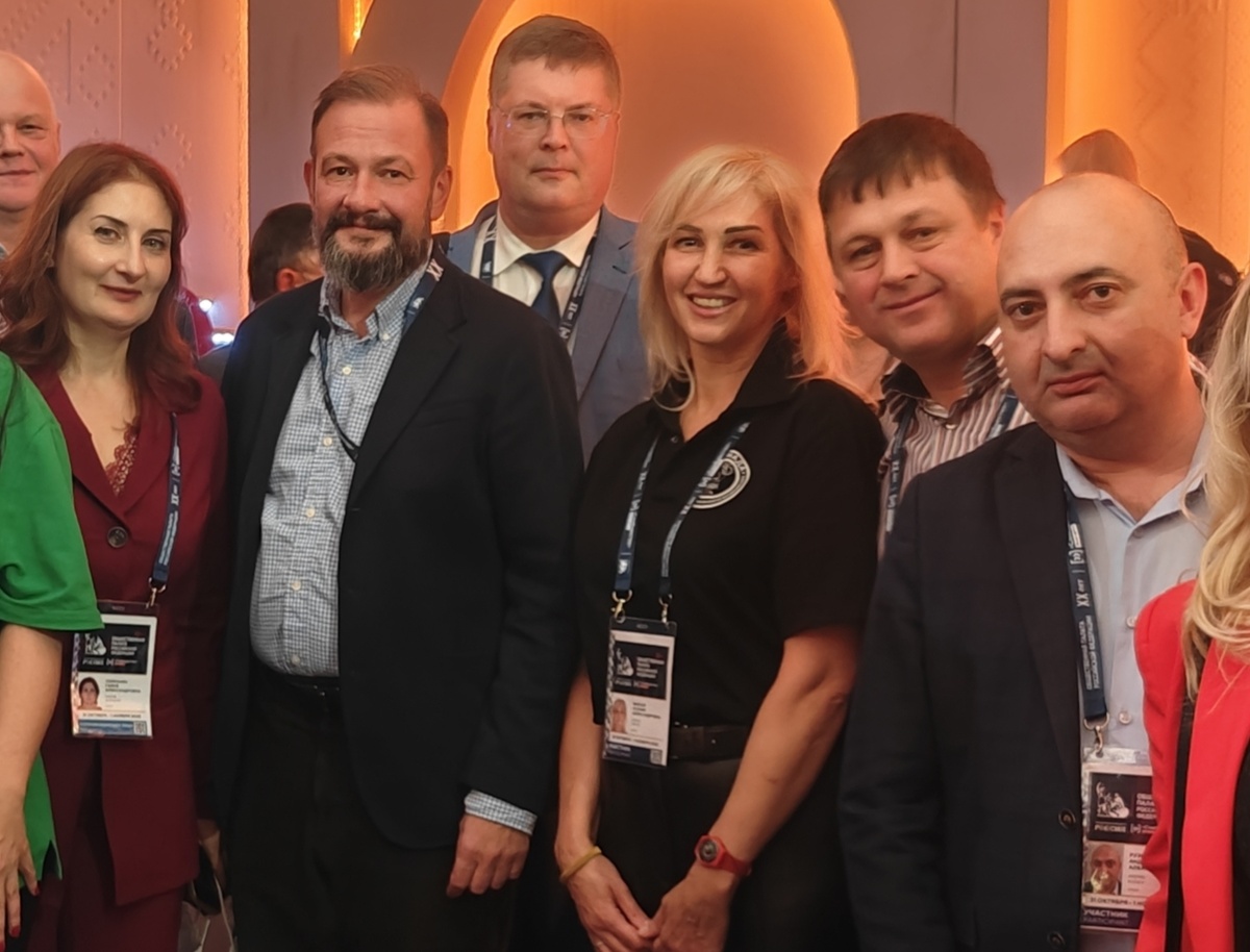 Представители общественных организаций по проектам Латинская Америка, во главе с Сергей Борисовичем Брилёвым — российским журналистом и телеведущим, общественным деятелем