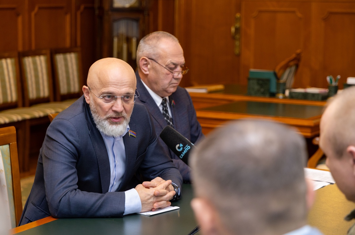    Участники программы «Герои Карелии» хотят стать депутатами© Законодательное Собрание РК / VK