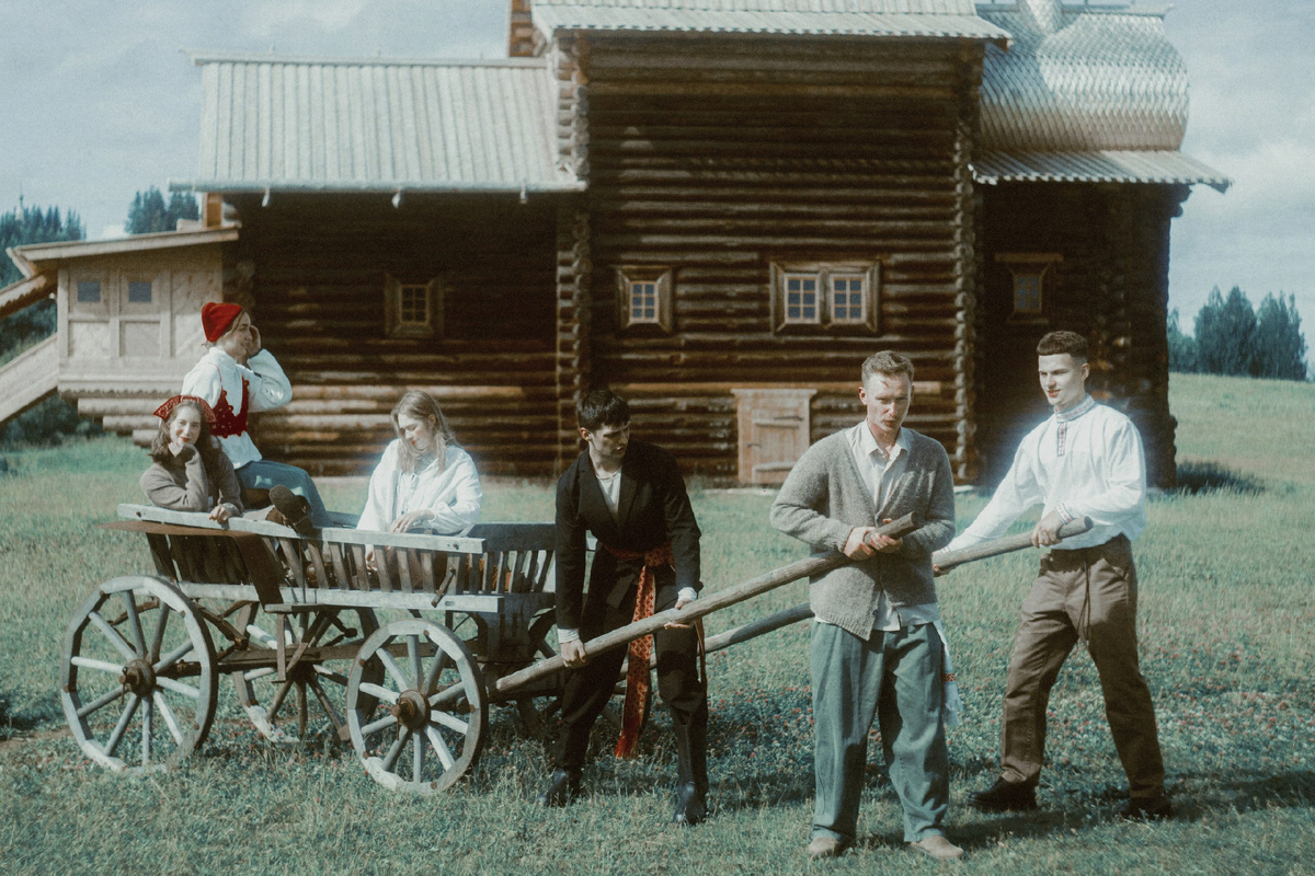 Фото: театральная компания НМХТ