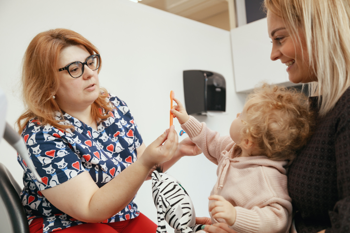 Фотография взята с сайта стоматологии Дмитрович Фэмили https://www.dmitrovich.ru/