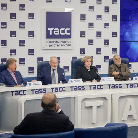     Вниманию журналистов Сочи: кинофестиваль «Победили вместе» расскажет о сенсациях программы и объявит состав жюри на пресс-конференции в Зимнем театре