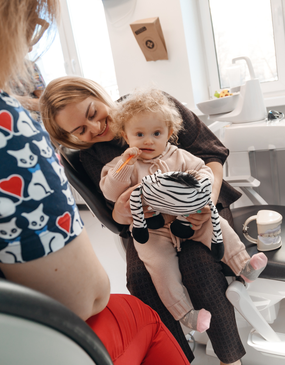 Фотография взята с сайта стоматологии Дмитрович Фэмили https://www.dmitrovich.ru/