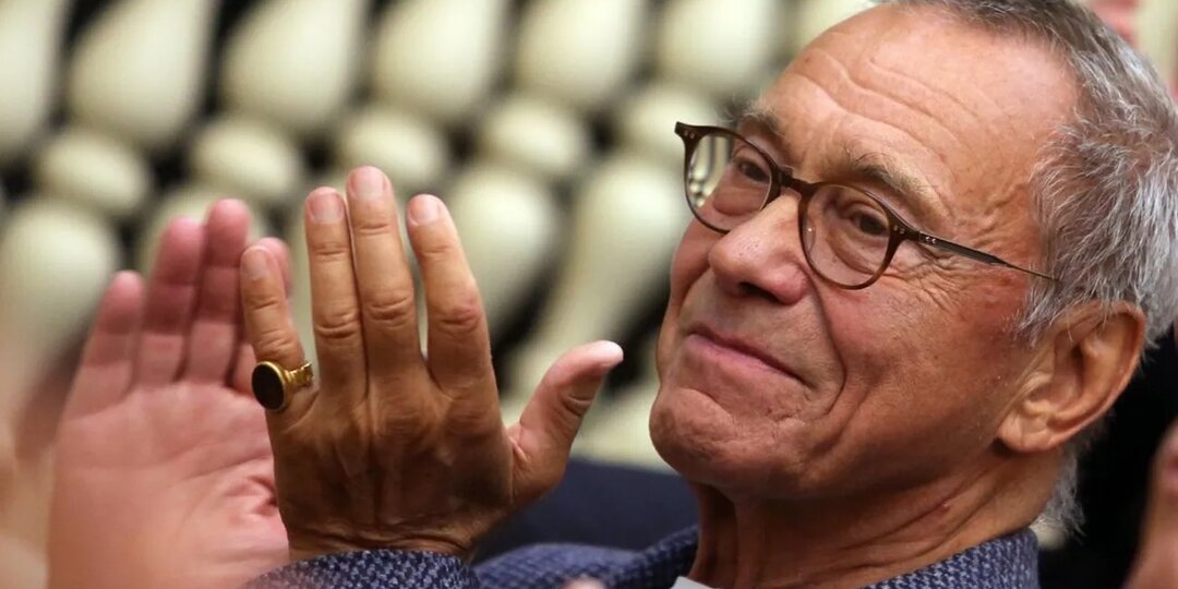 Кончаловский: "Герои и выродки" ...Смотрю и обливаюсь слезами – это очень красиво..."