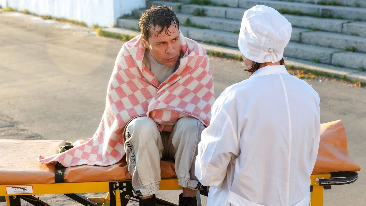 Павел Деревянко в роли самого себя