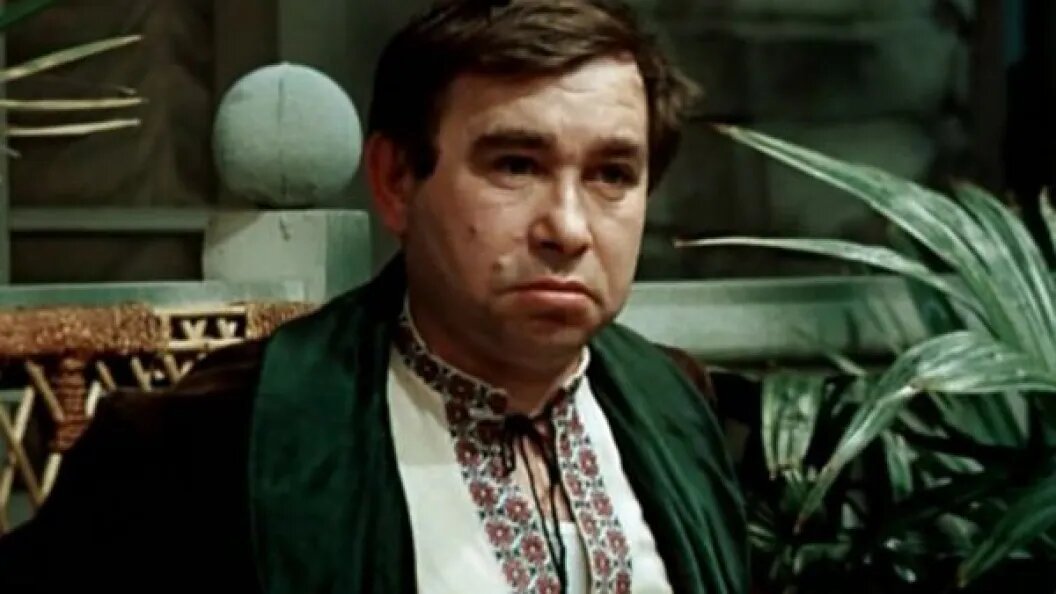    Кадр из к/ф "12 стульев" (1976). Режиссёр Марк Захаров, творческое объединение "Экран"