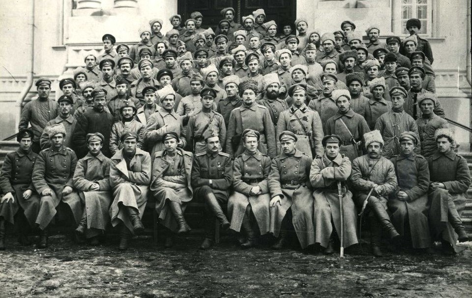 Белый отряд штабс-капитана Куренкова, принимавший участие в боях с большевиками в Южном Зауралье.